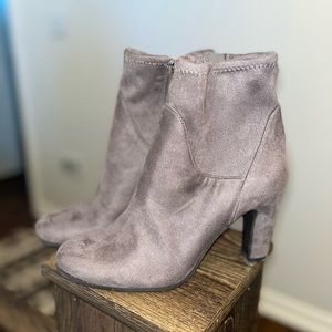Sam Edelman Sianna Suede Grey Booties